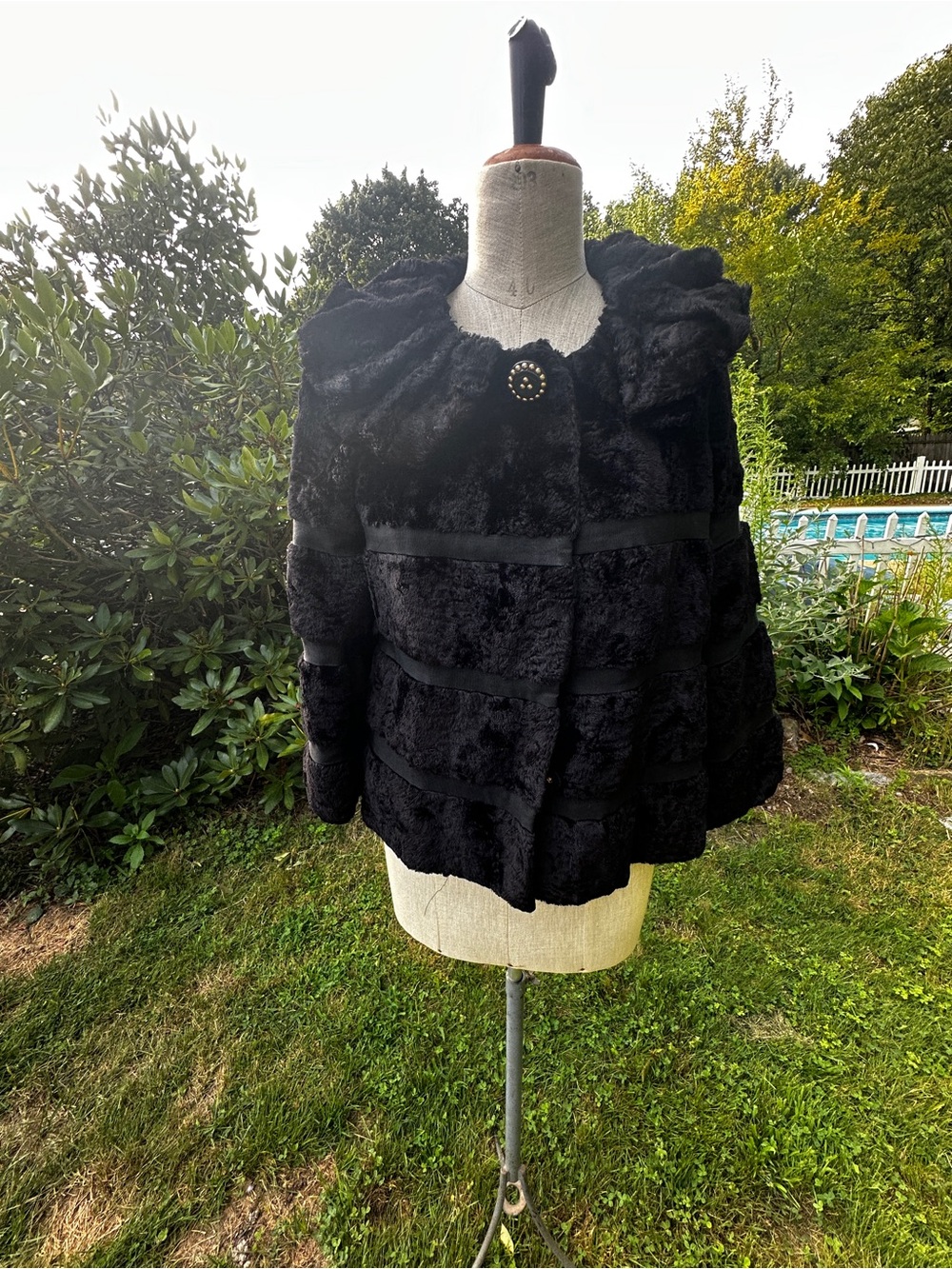 leifsdottir Black Faux Fur Short Teddy Jacket with Decorative Button